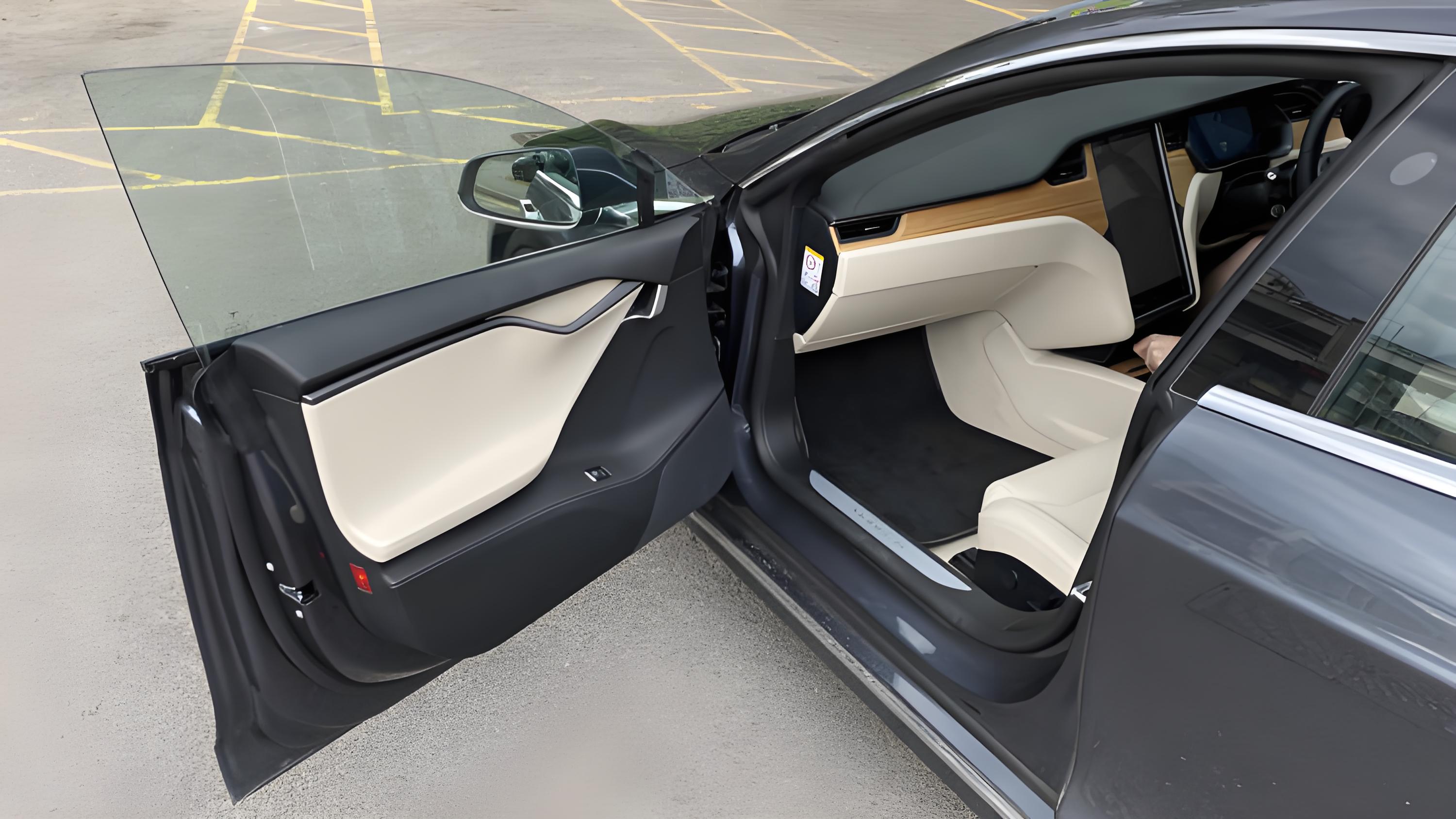 thumbnail image 2 of Tesla Model S Door Handle Wrap - Satin Black 3M Vinyl (6 Pieces) 2 of 11