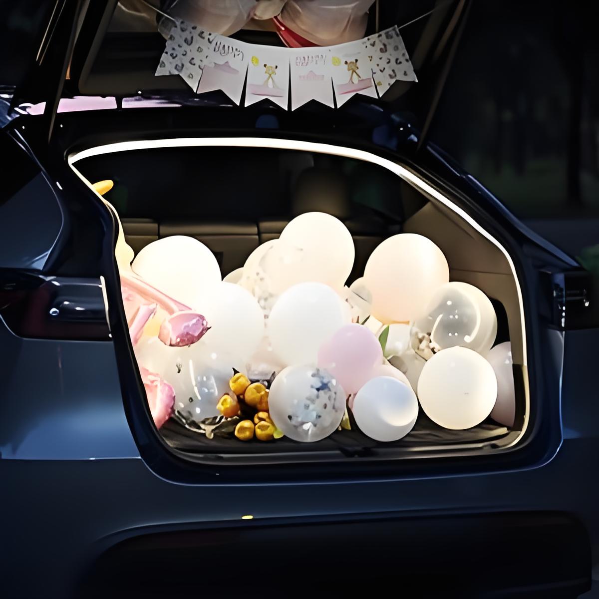 テスラ Model Y トランク アンビエント照明