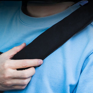 Seat belt shoulder pad for Tesla