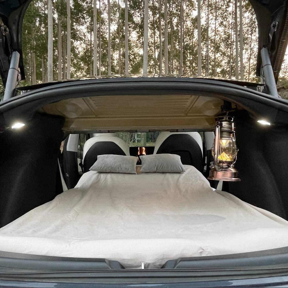 Tesla Model 3  Matratzentest & Übernachten im Camp-Mode 