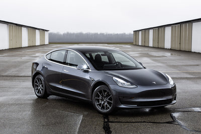 7 Essential Tips for First-Time Tesla Drivers