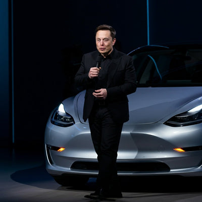 Elon Musk annoncerer store opgraderinger til Teslas faktisk smarte Summon-funktion