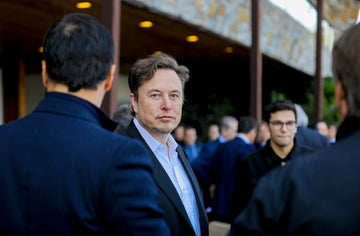 Elon Musk's Dilemma: The Future of Tesla's AI and Robotics at a Crossroads - Tesery Official Store