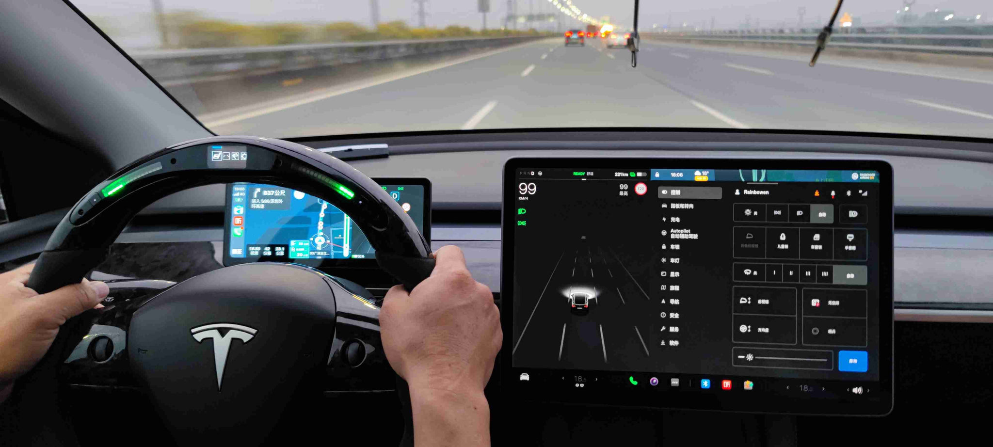Exploring the Features and Functionality of the Tesla Model 3’s Touchs