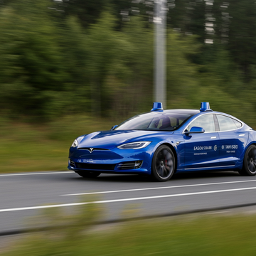 Tesla's FSD (Supervised) Expands in Europe, with Lithuania Becoming the Second Nation to Approve the System