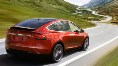 テスラ電気自動車の航続距離と効率を最大化する方法