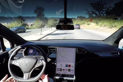 NTSB Condena Uso Não Autorizado do Selo em Anúncios Anti-Tesla do Super Bowl