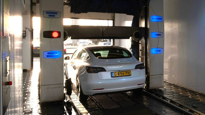 Préparation pour un nettoyage : comment mettre votre Tesla au point mort pour un lavage de voiture