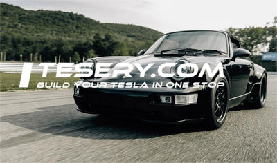 速度の革命：テスラ搭載ポルシェ911カブリオレ『ブラックバード』が飛翔する