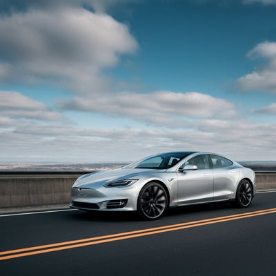 Tesla Analyst Claims Stock Concerns Are Overblown, Maintains $400 Price Target