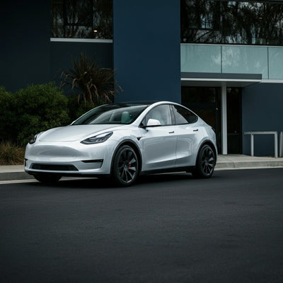 Tesla Model Y si carica per portare il mese più forte in Australia negli ultimi tre anni