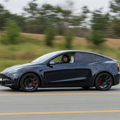 El Tesla Model YL ha sido visto en pruebas en China mientras surgen estimaciones de precios.