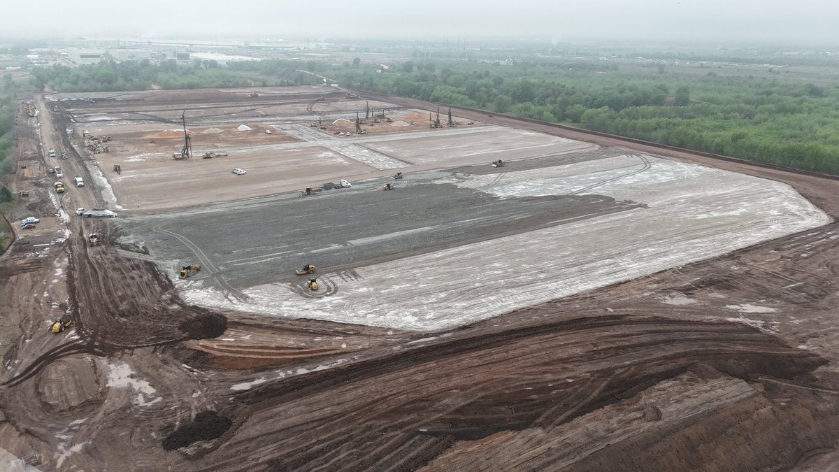 Tesla Optimus Factory Construction Begins at Giga Texas: 10M Units/Year ...