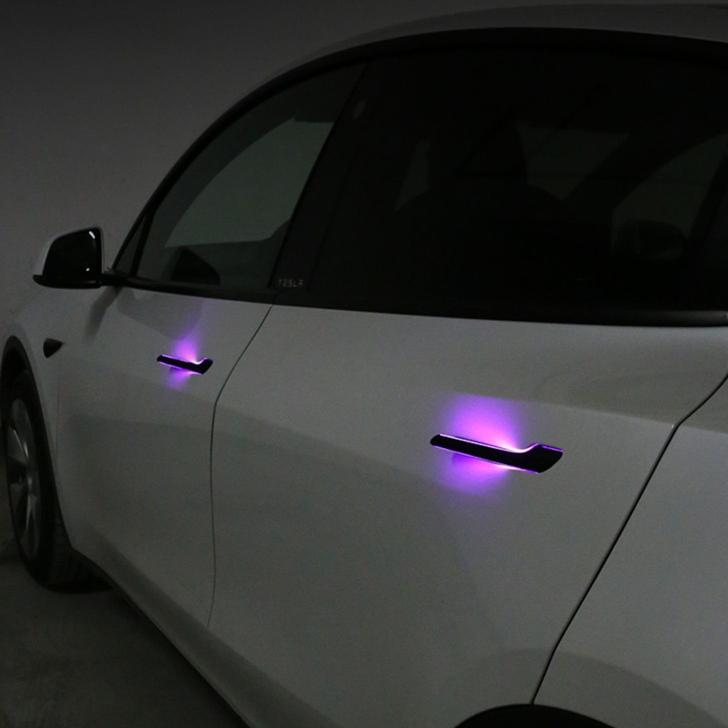 テスラ モデル3/Y 電動オートプレゼントドアハンドル LED付き | 自動