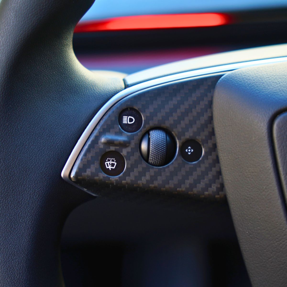 Dry Carbon Fiber Steering Wheel Trim Cover for Model 3 Highland / Model Y Juniper (3 Pieces) - Tesery Official Store