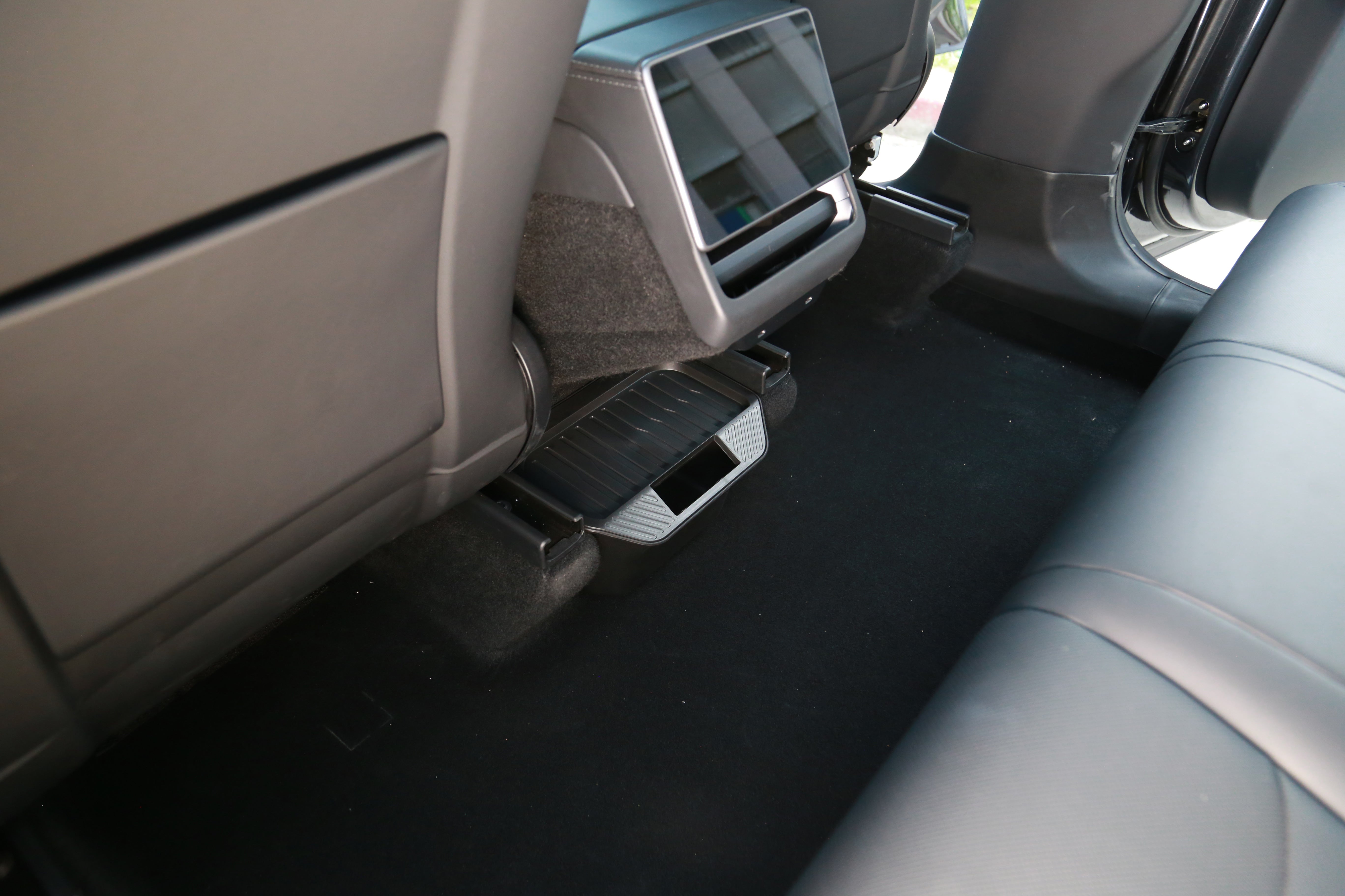 Rear Middle Storage Box for Tesla Model Y Juniper
