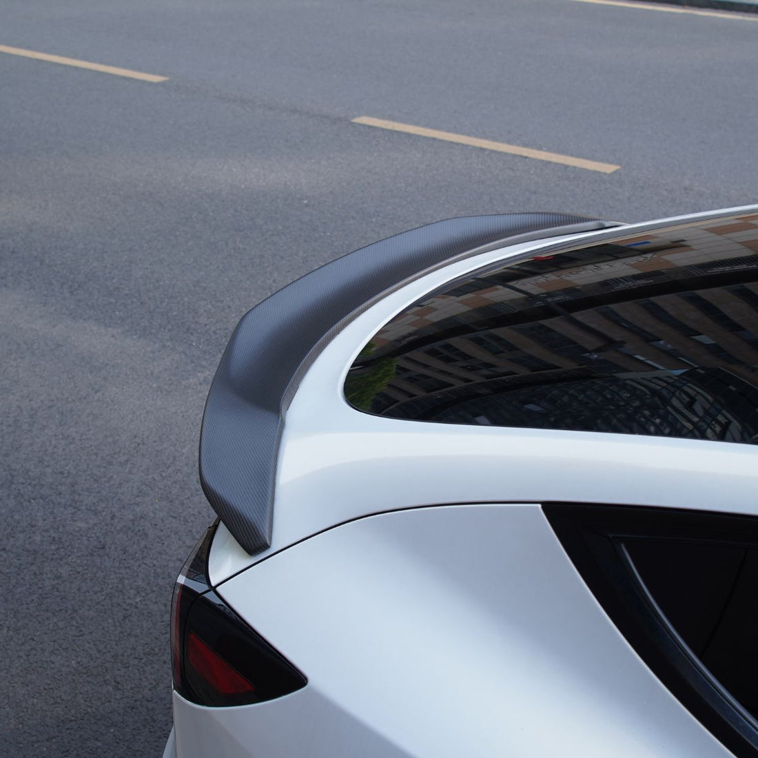 Tesla Model 3/Y V-Style Carbon Fiber Spoiler - Aggressive Design | Tesery