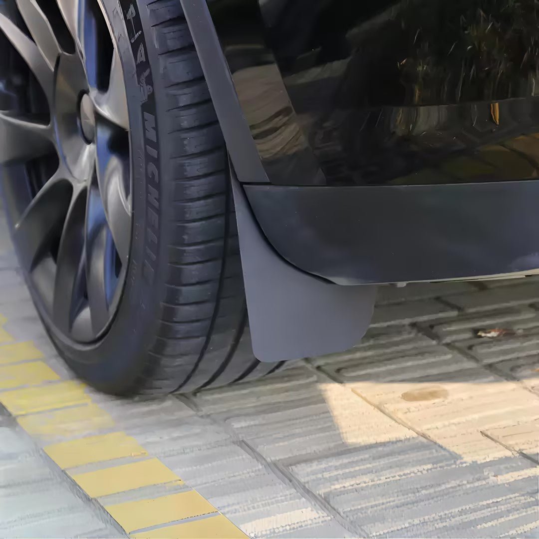 テスラ モデル3 ハイランド/新型モデルY 純正マッドフラップ