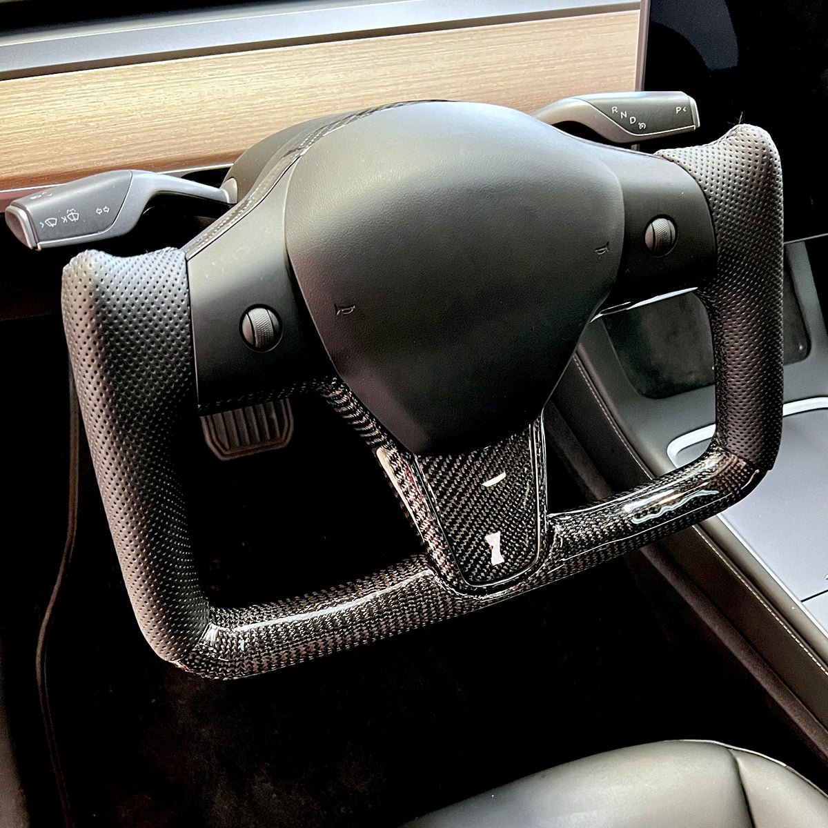 Model 3 / Y Leather Carbon Fiber Yoke Steering Wheel 【Style 31】 - Tesery Official Store