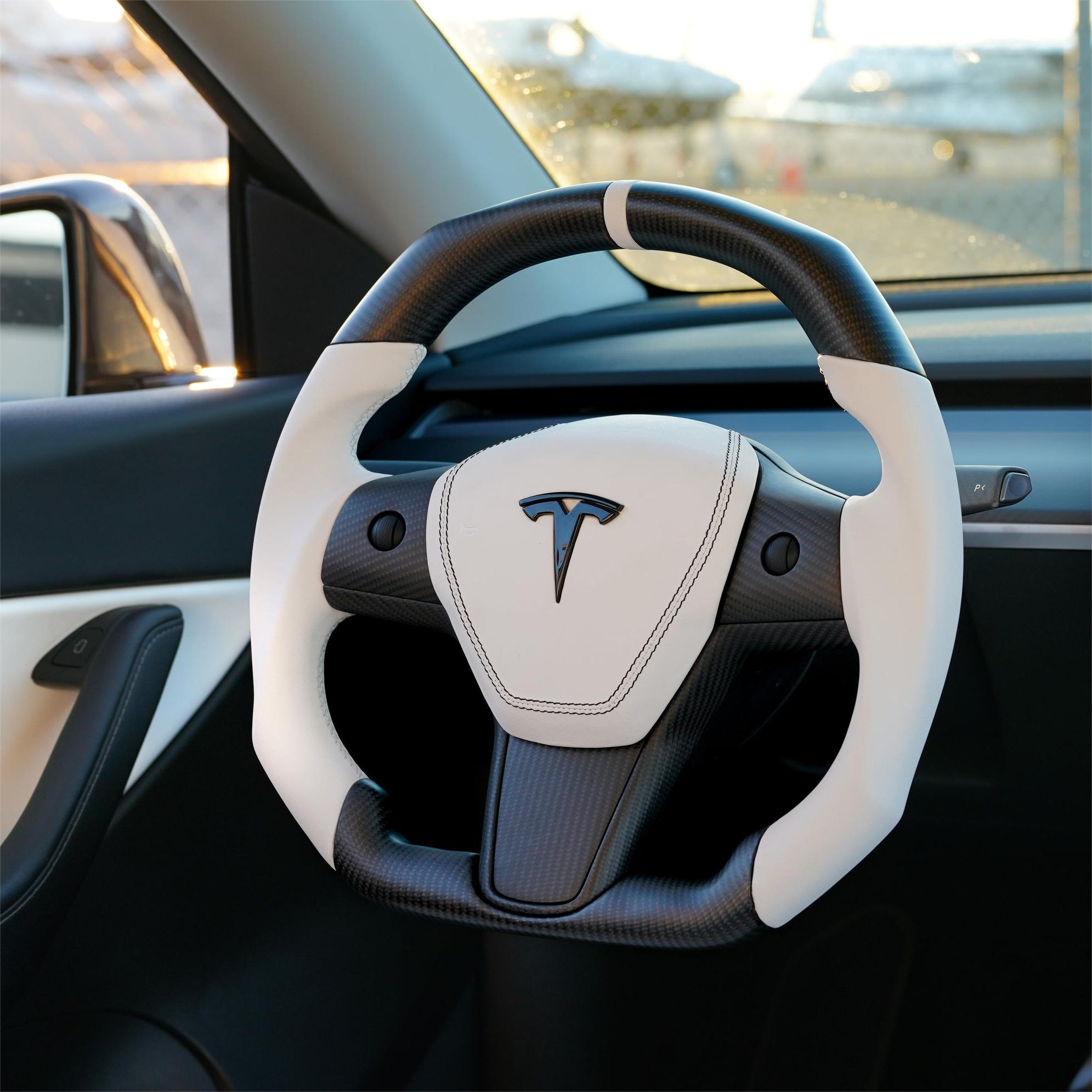 Square Whee Tesla Model 3 / Y Square Carbon Fiber Steering Wheel | Tesery