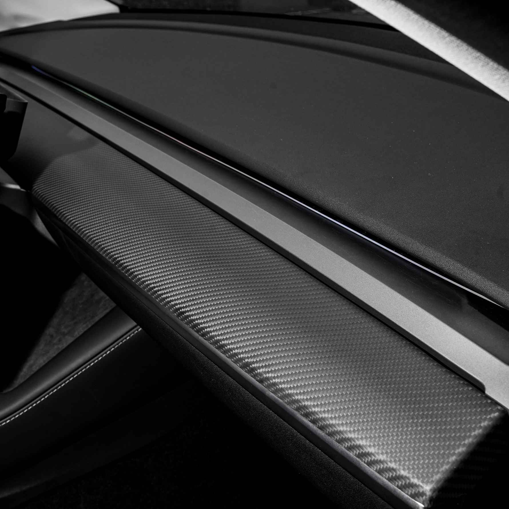 TESERY Tesla Model 3 / Y Dashboard Cover - Carbon Fiber Interior Mods - Tesery Official Store